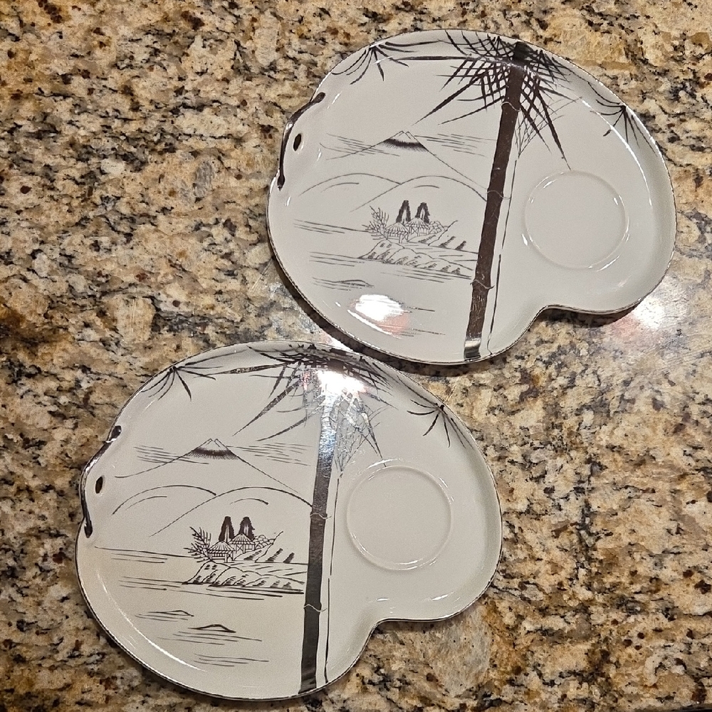 Vintage Arita Handpainted Japanese Snack Plates